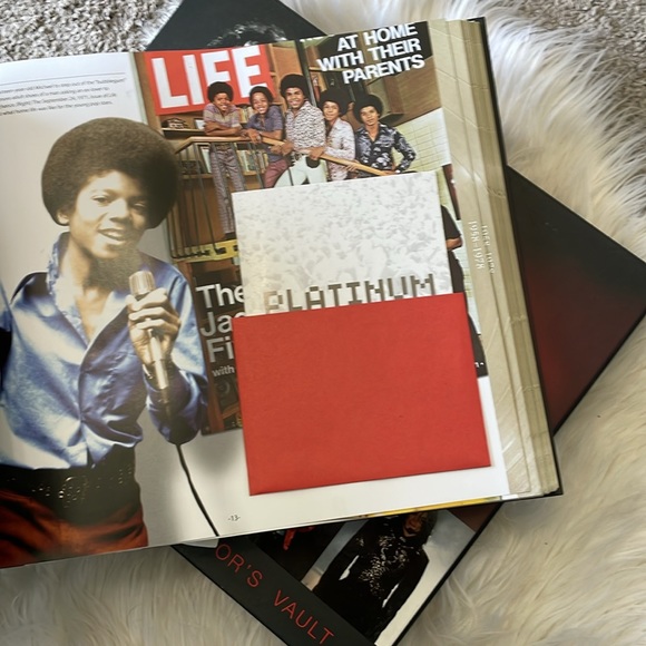 Michael Jackson A Tribute to the King of Pop Platinum Edition Collector’s Vault - Picture 4 of 7
